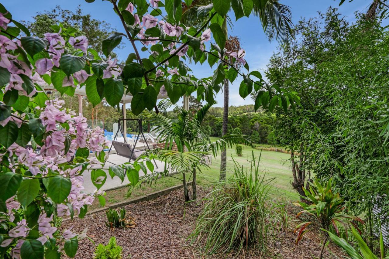 Laurelview Scenic Inn Gympie Tamaree Bagian luar foto